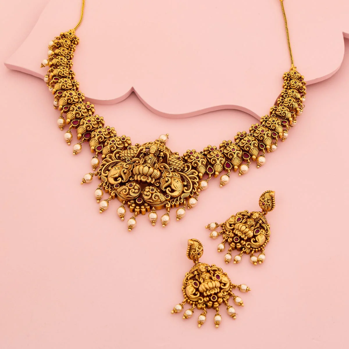 Antique Necklace 193506 - Image 2